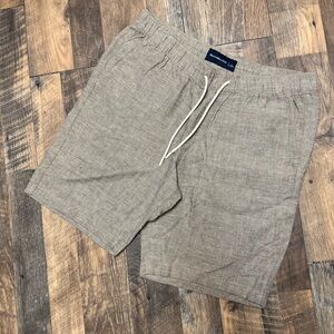 Abercrombie & Fitch Men's Beige Flat Front Shorts
